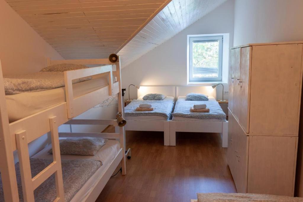 Unique Vila Veselova, Ljubljana City Center Ngoại thất bức ảnh